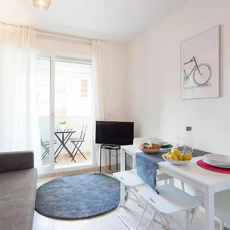 Apartment Luna Duplex Junto A Puerto Marina Con Garaje *